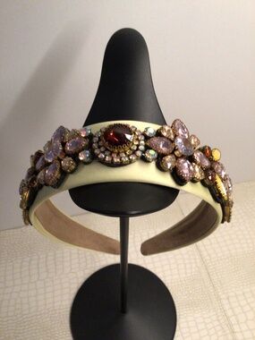 Lovely Headband NEW